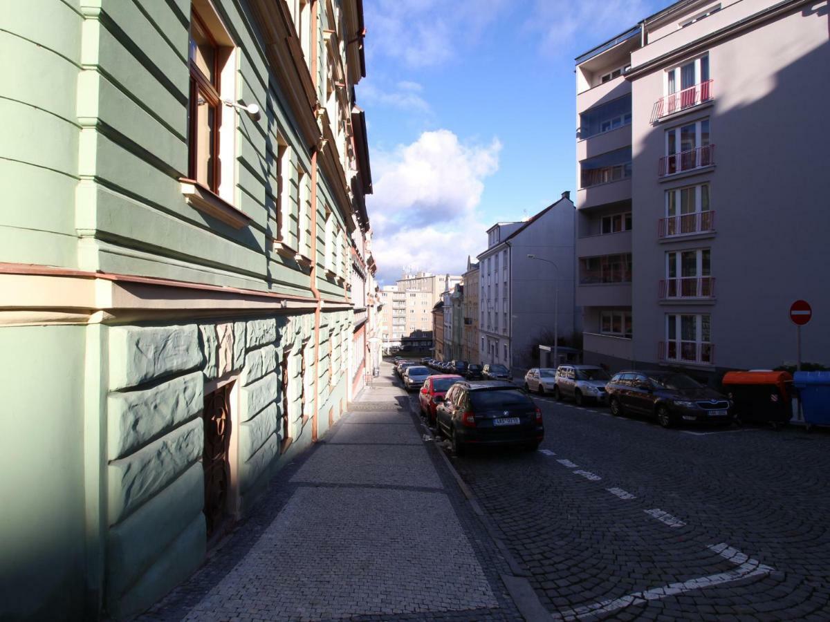 Zaverka Near Castle Apartamento